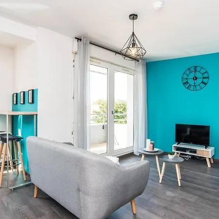 T1 Toulousebluelagon - Basso Cambo - Netflix - Parking Toulouse